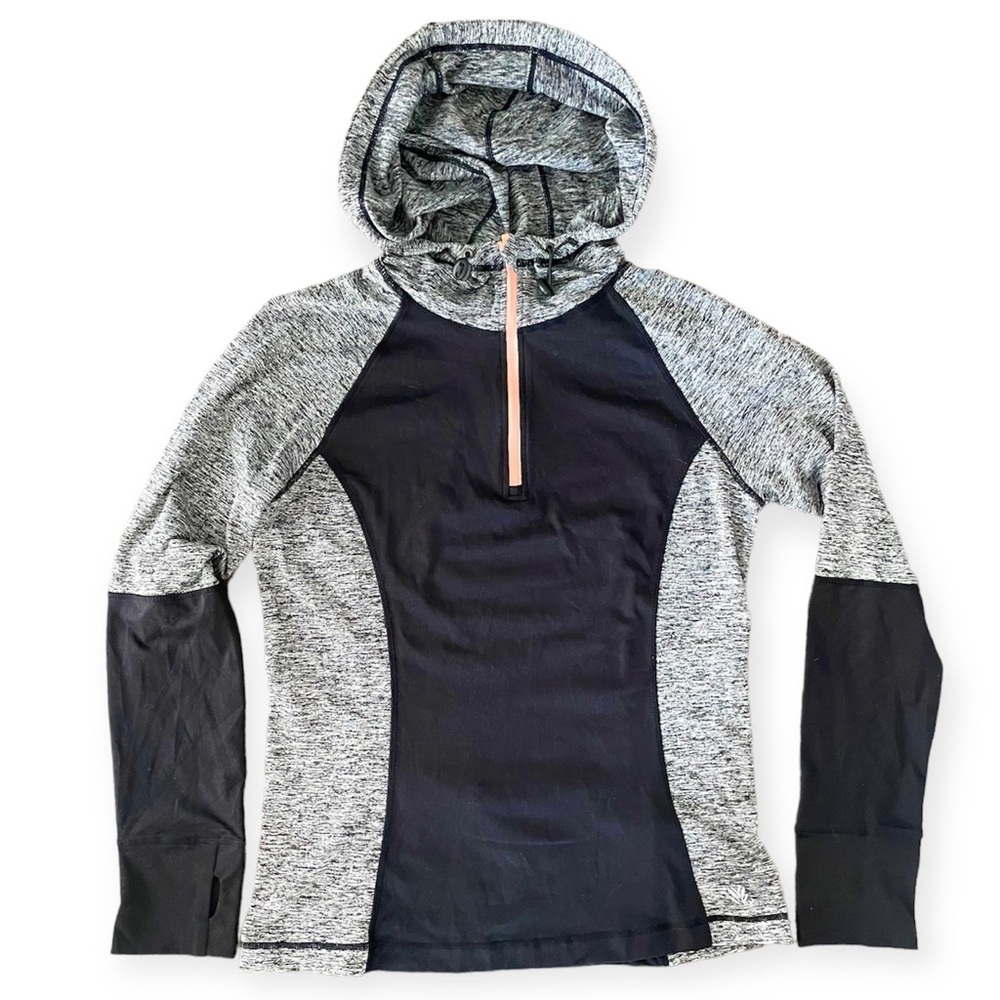 FOREVER 21 NWOT Active Hoodie Quarter Zip Color Block size L